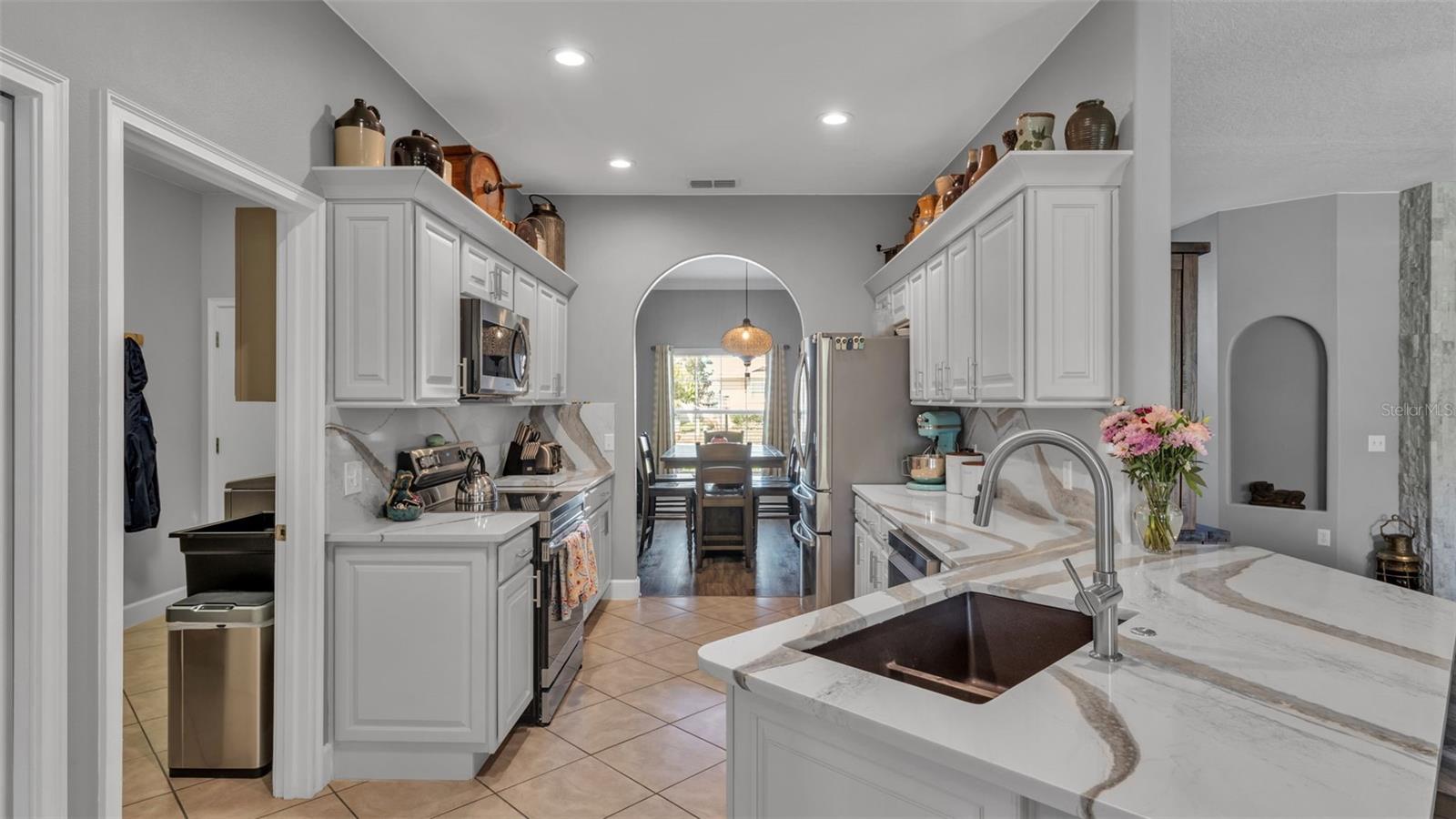 HALLAM PRESERVE EAST - Residential