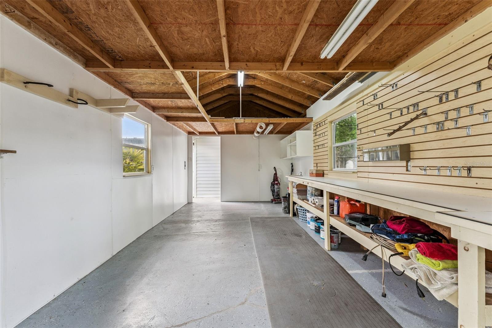 ORLANDO IMPROV CO 02 - Residential