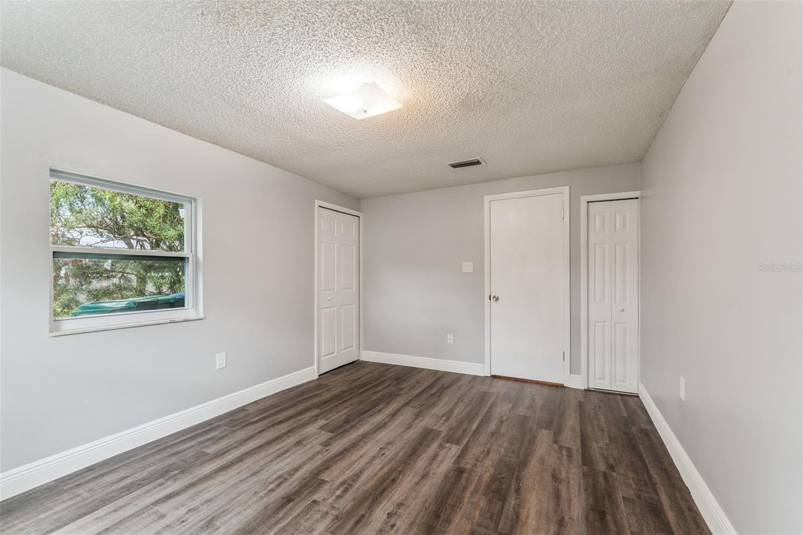 ORLANDO IMPROV CO 02 - Residential