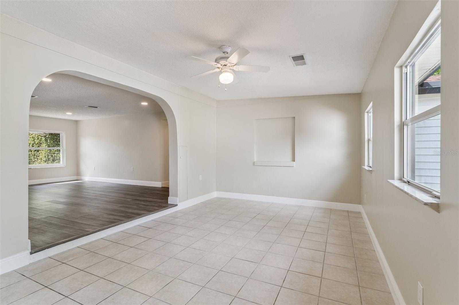 ORLANDO IMPROV CO 02 - Residential