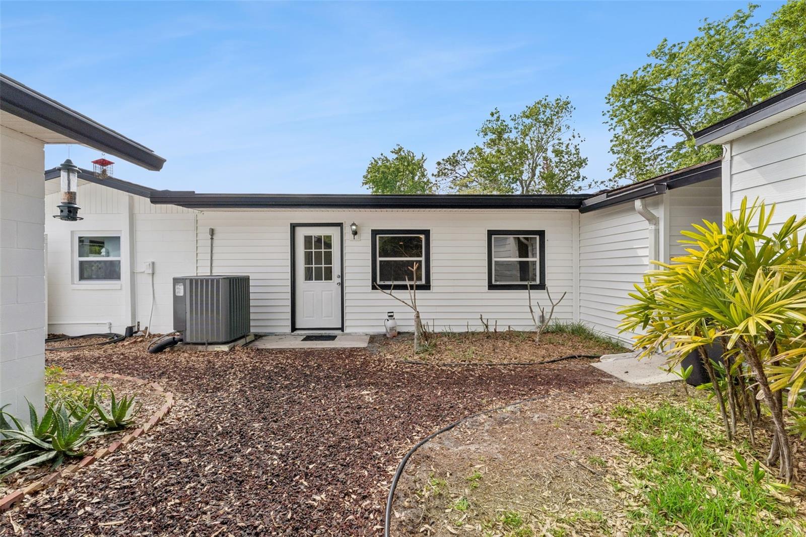 ORLANDO IMPROV CO 02 - Residential