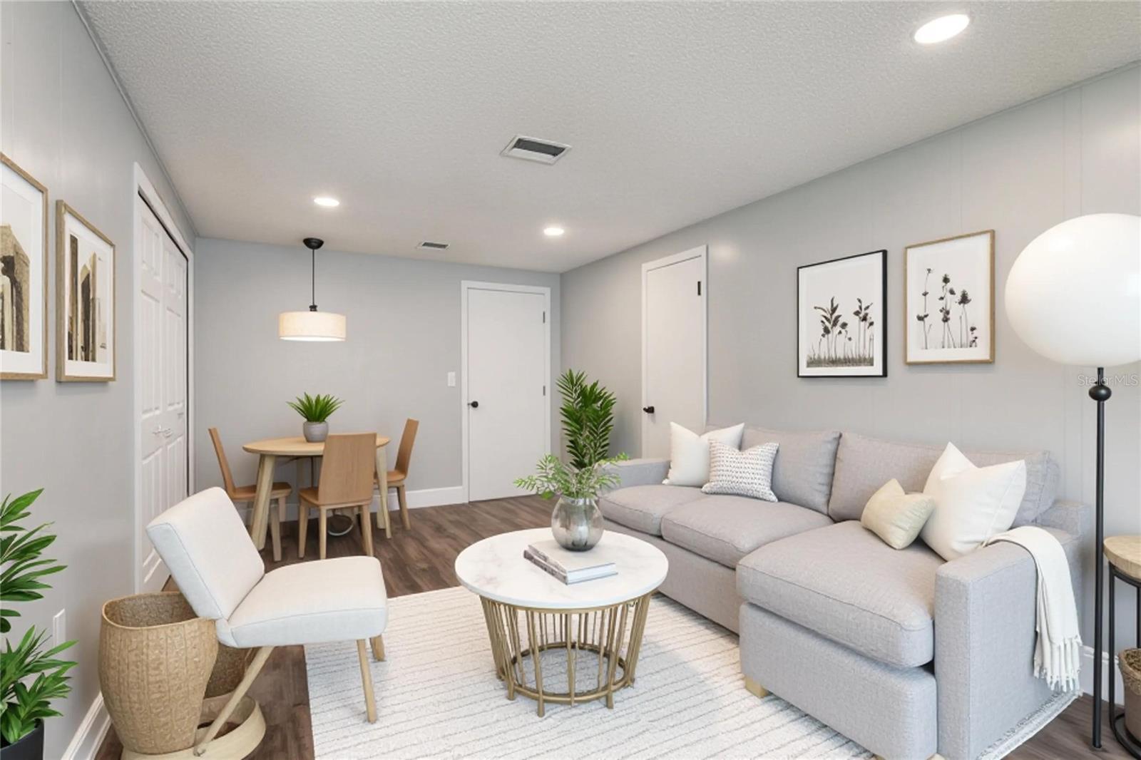 ORLANDO IMPROV CO 02 - Residential