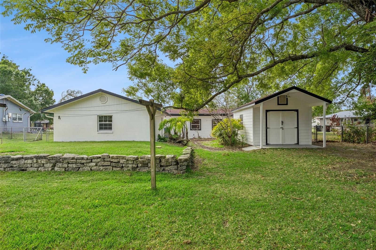 ORLANDO IMPROV CO 02 - Residential