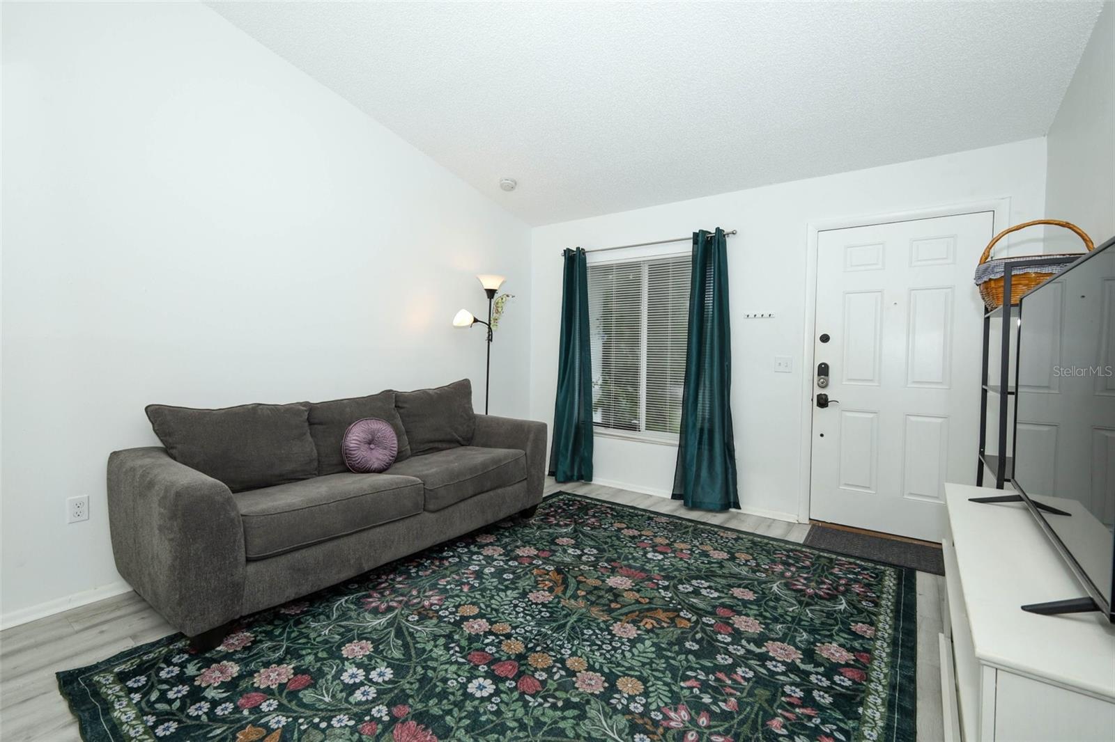 12237 EASTCOVE DRIVE
