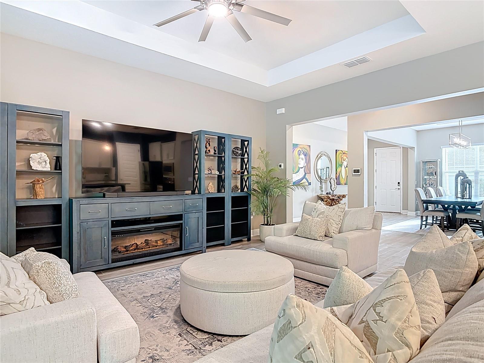 HUNTINGTON DOWNS - Residential