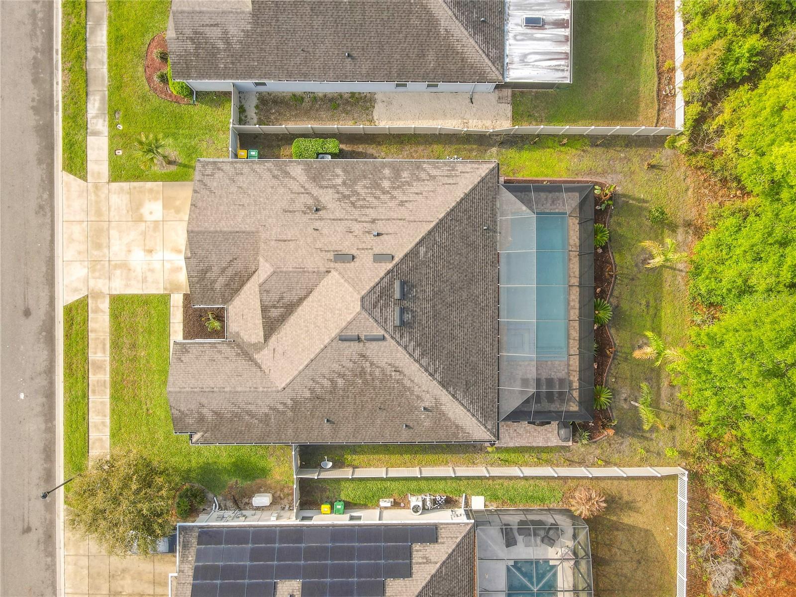 HUNTINGTON DOWNS - Residential