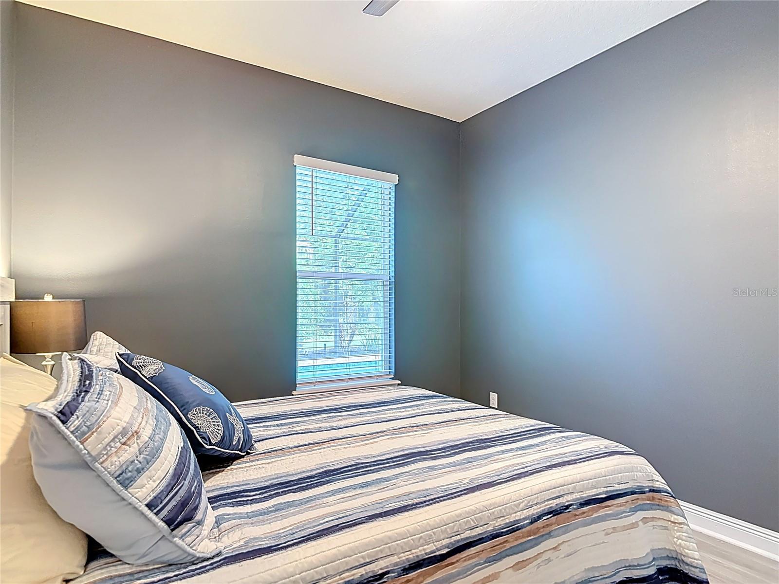 HUNTINGTON DOWNS - Residential