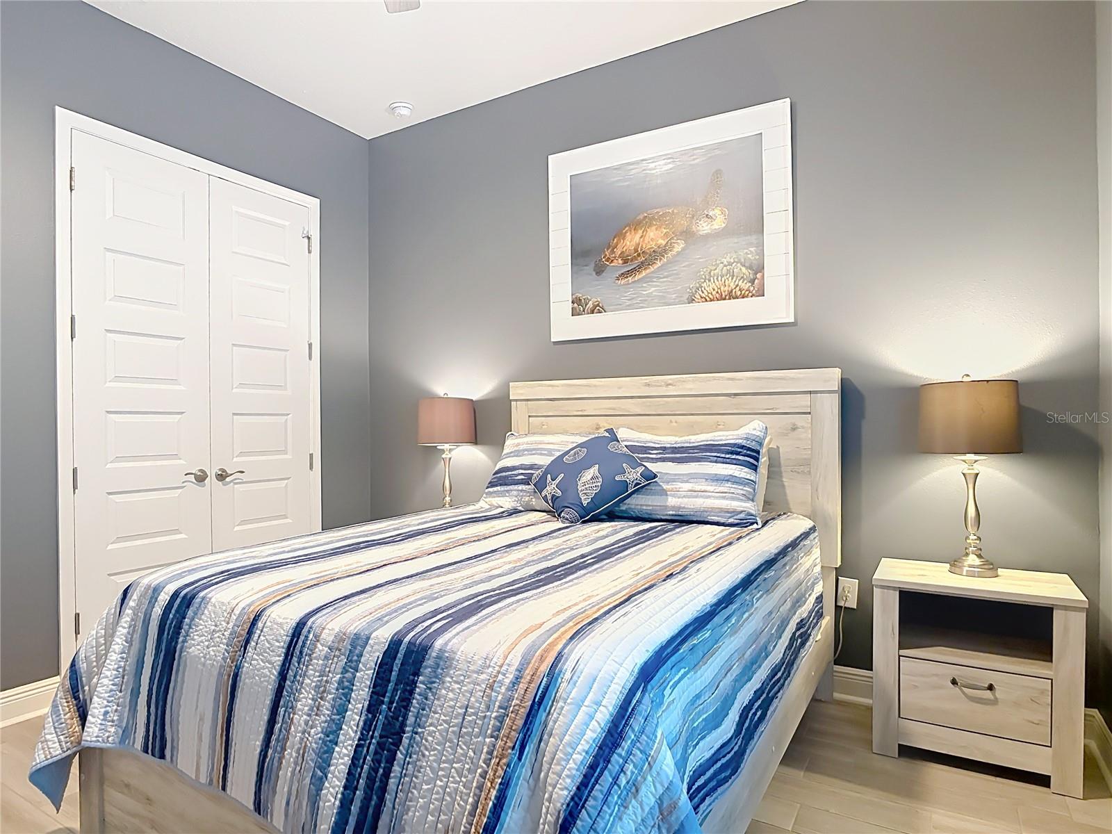 HUNTINGTON DOWNS - Residential