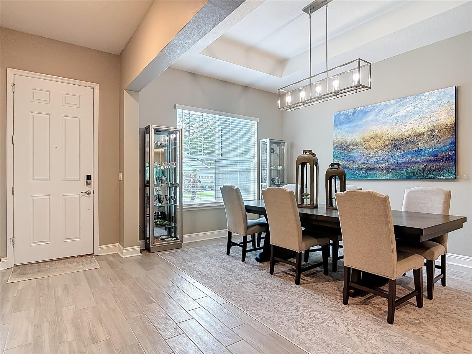 HUNTINGTON DOWNS - Residential