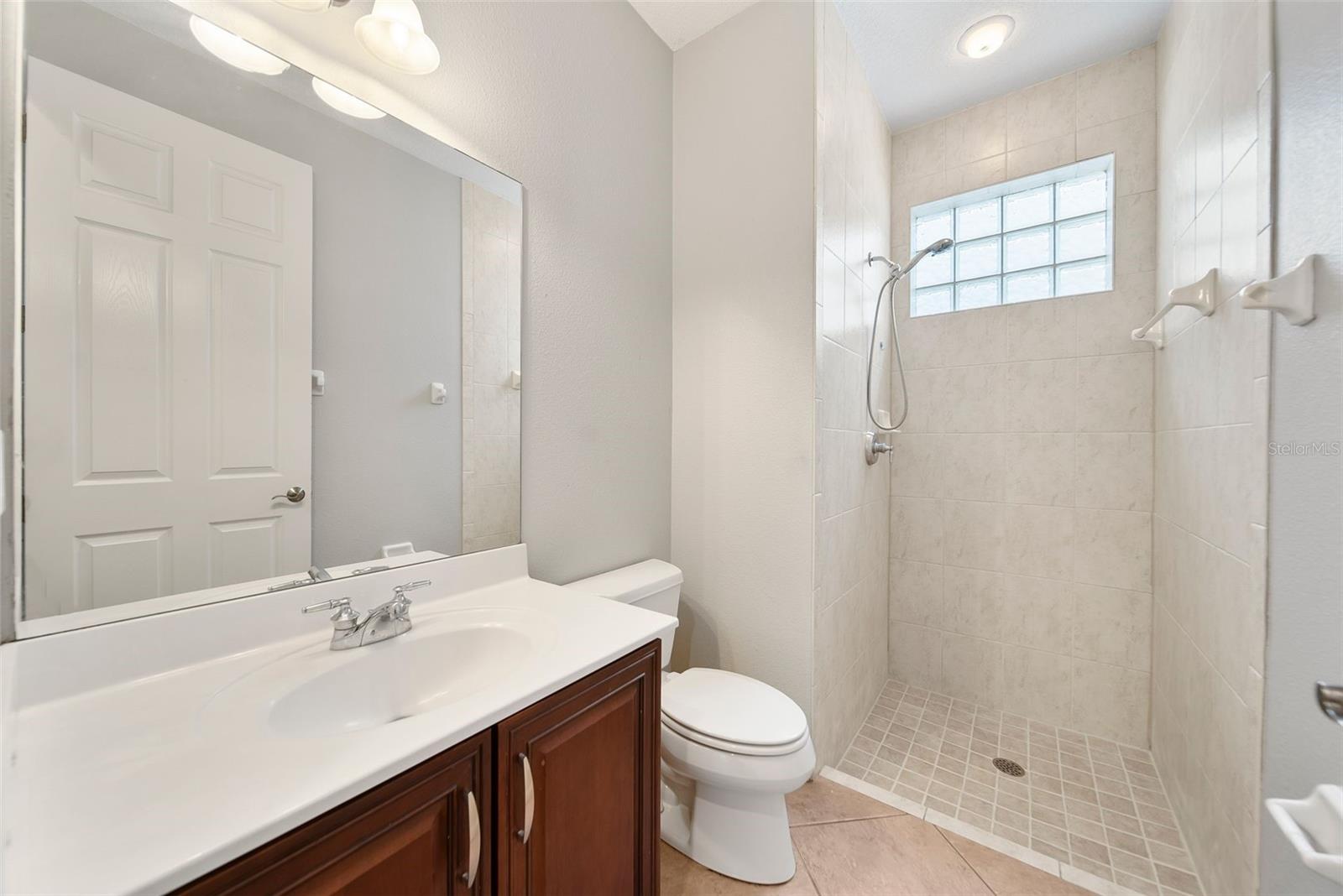 WINDSOR LANDING PH 01 46/26 - Residential