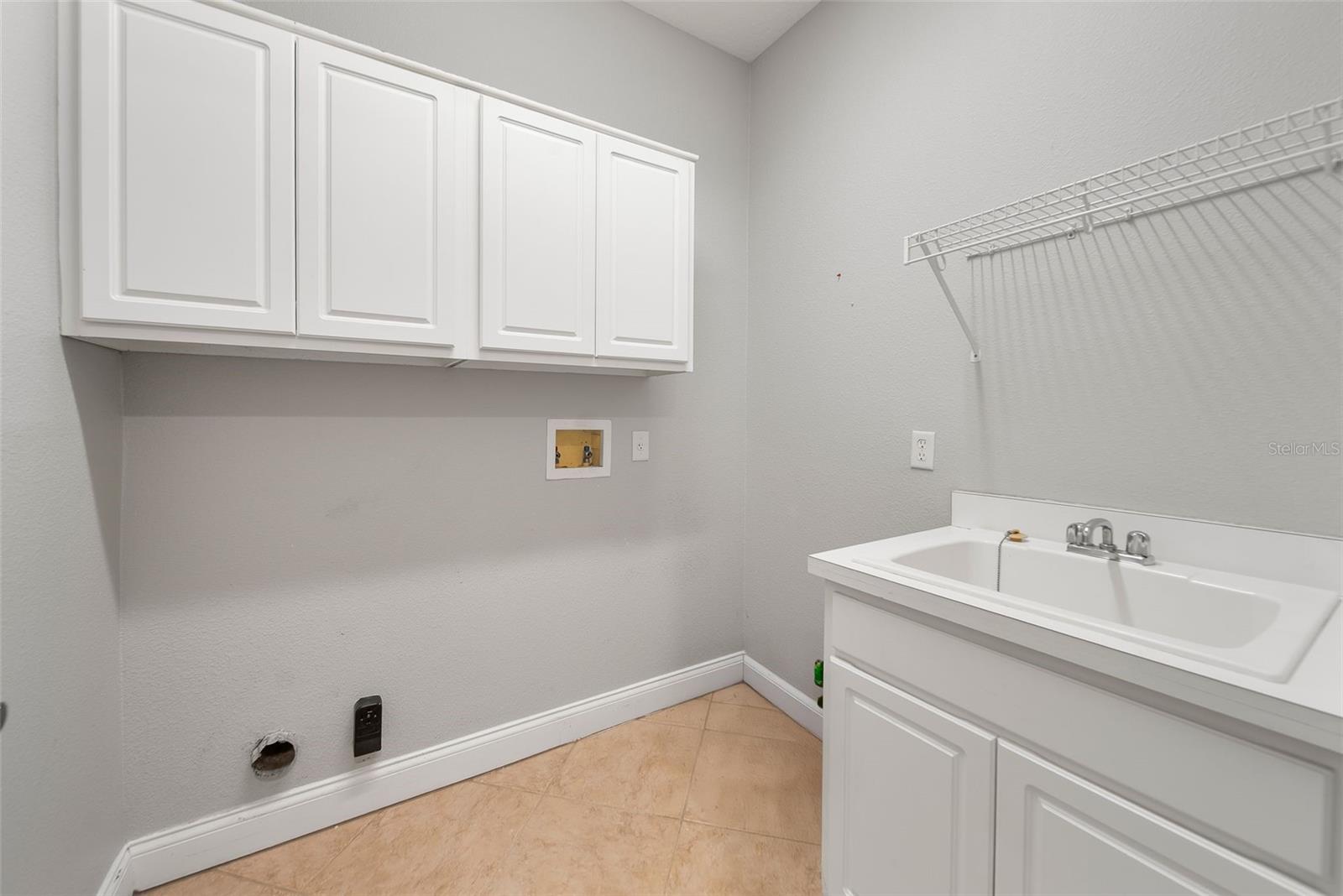 WINDSOR LANDING PH 01 46/26 - Residential