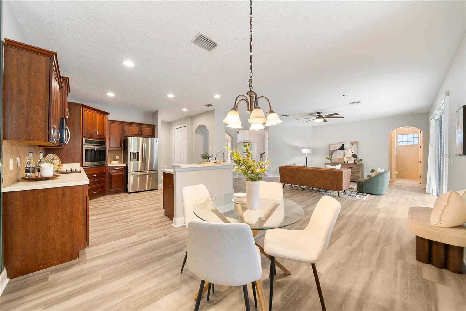 WINDSOR LANDING PH 01 46/26 - Residential