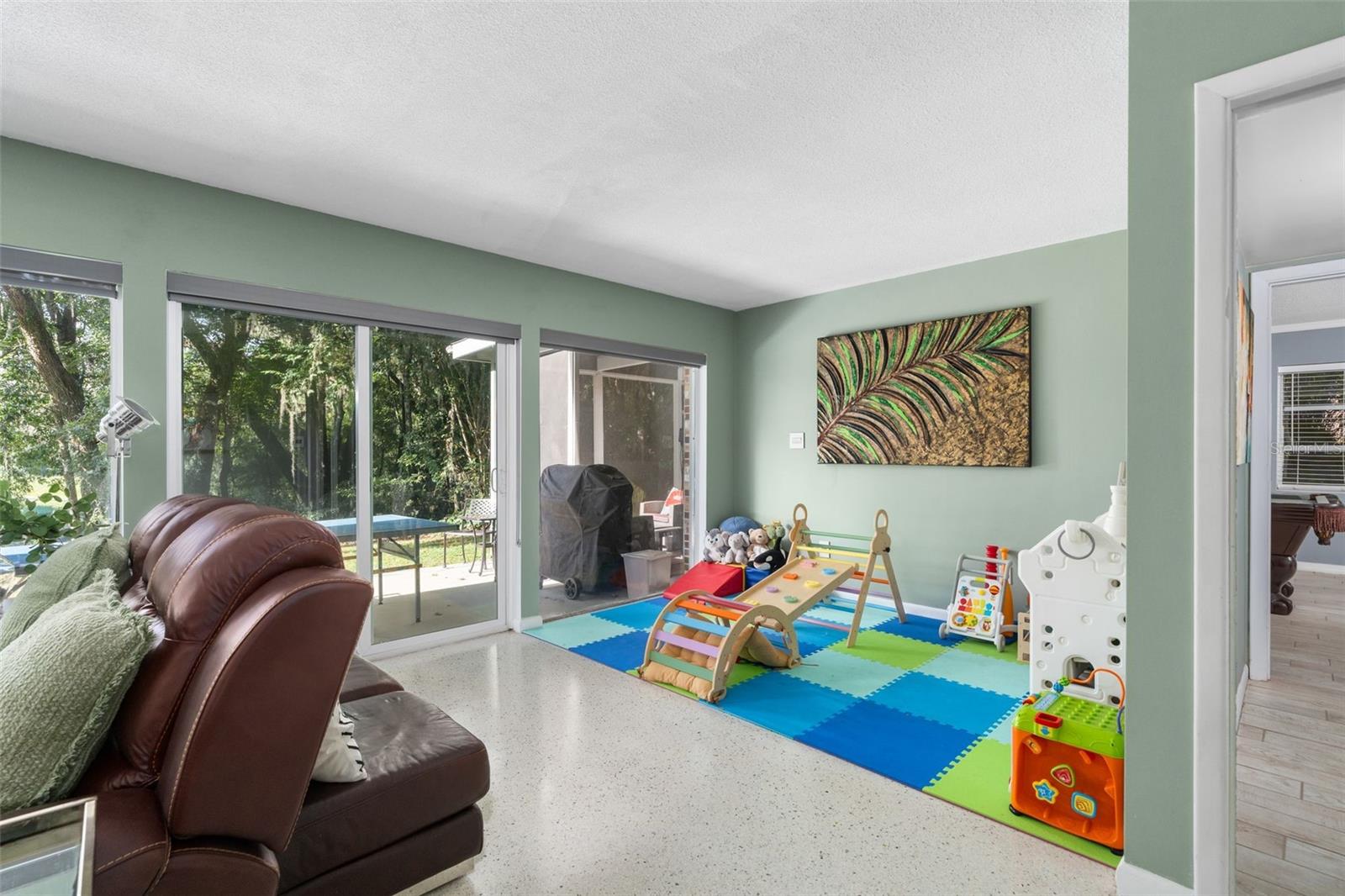 BEVILLE HEIGHTS - Residential