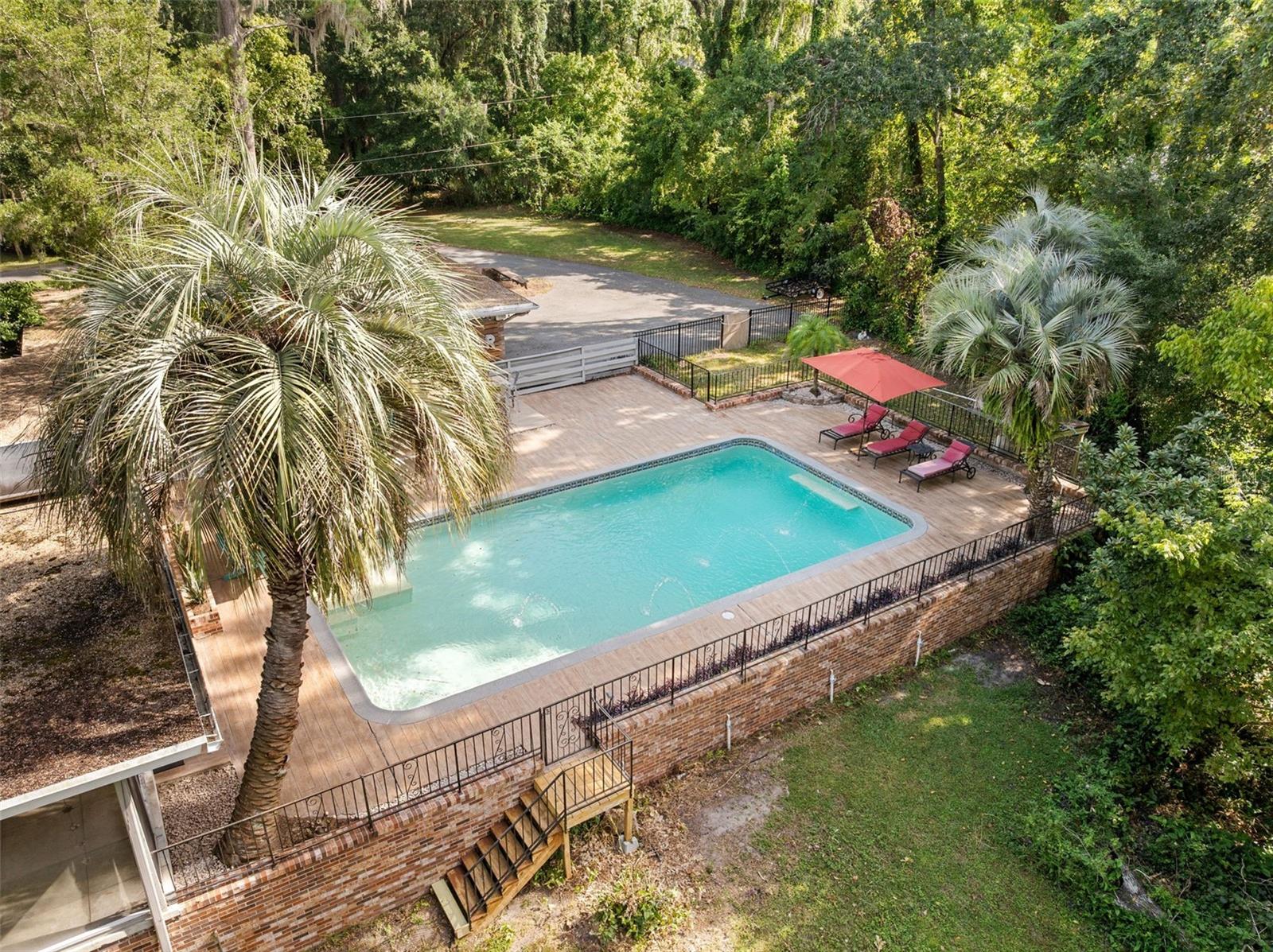 BEVILLE HEIGHTS - Residential