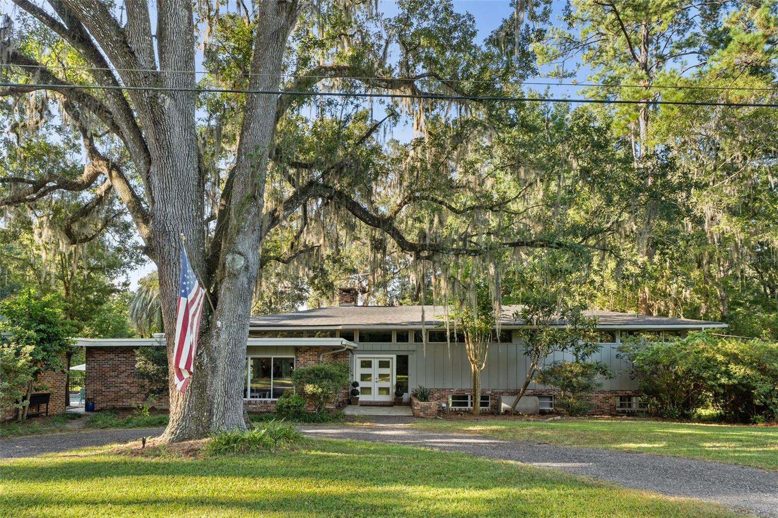BEVILLE HEIGHTS - Residential