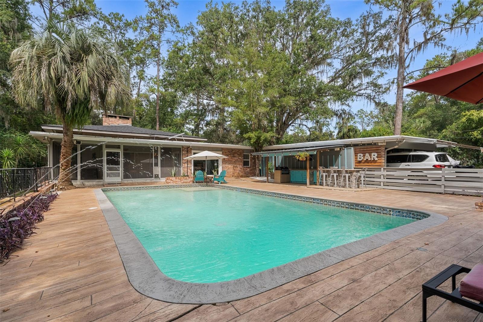 BEVILLE HEIGHTS - Residential