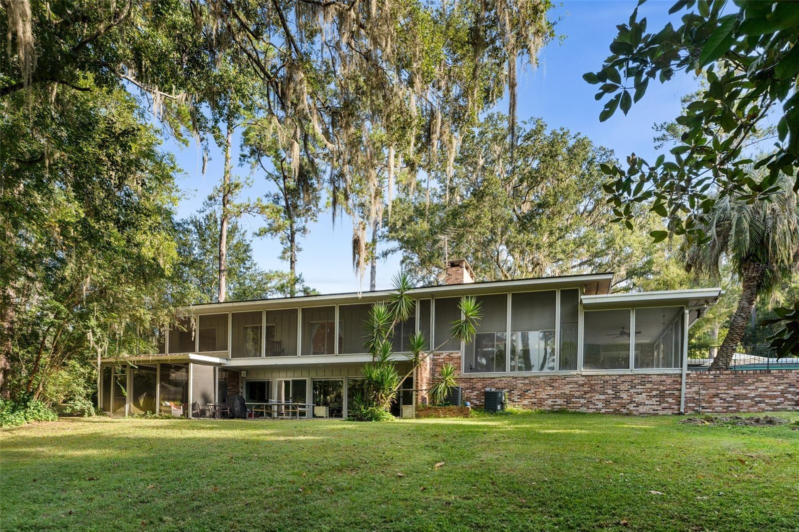 BEVILLE HEIGHTS - Residential