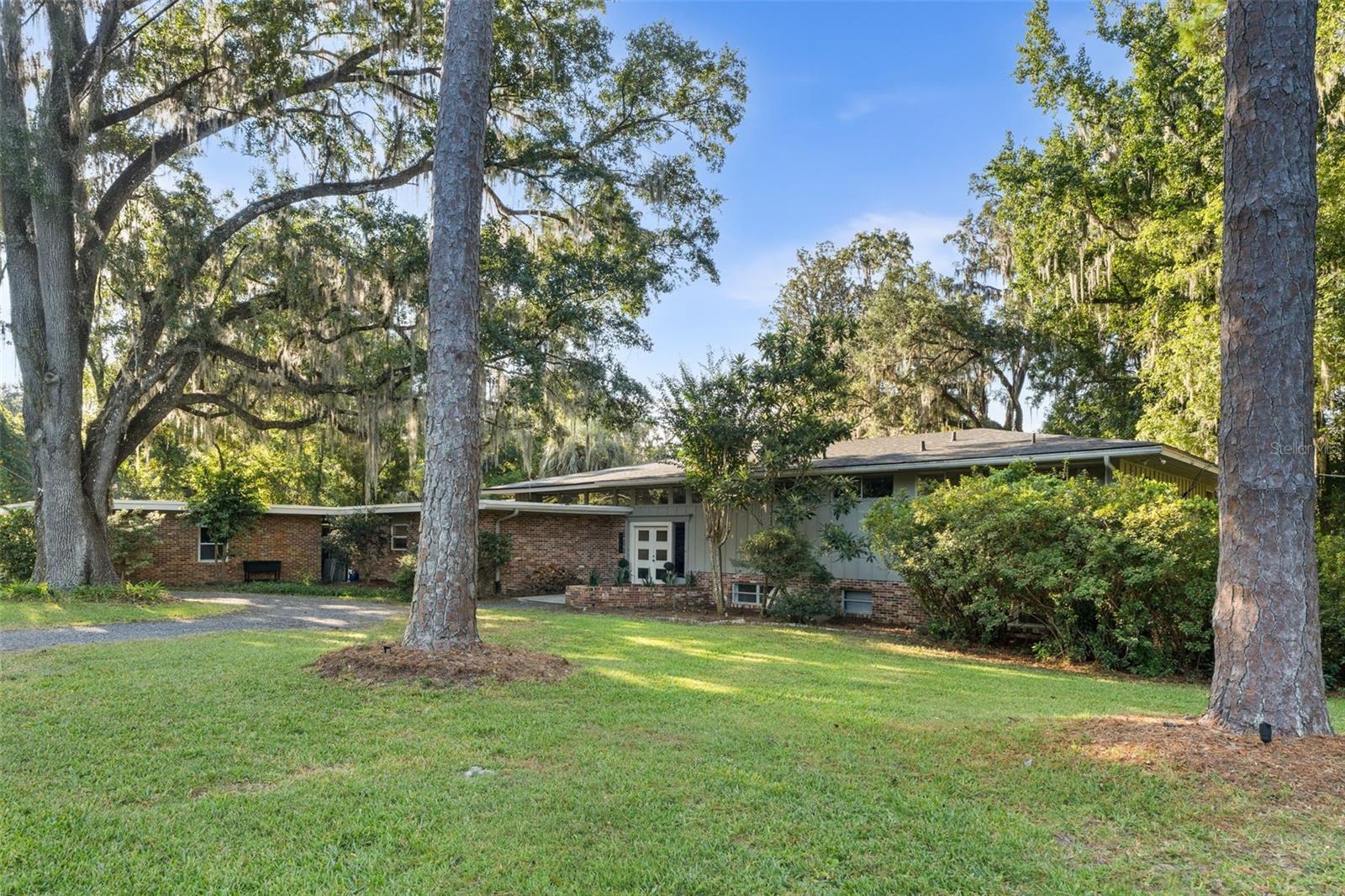 BEVILLE HEIGHTS - Residential