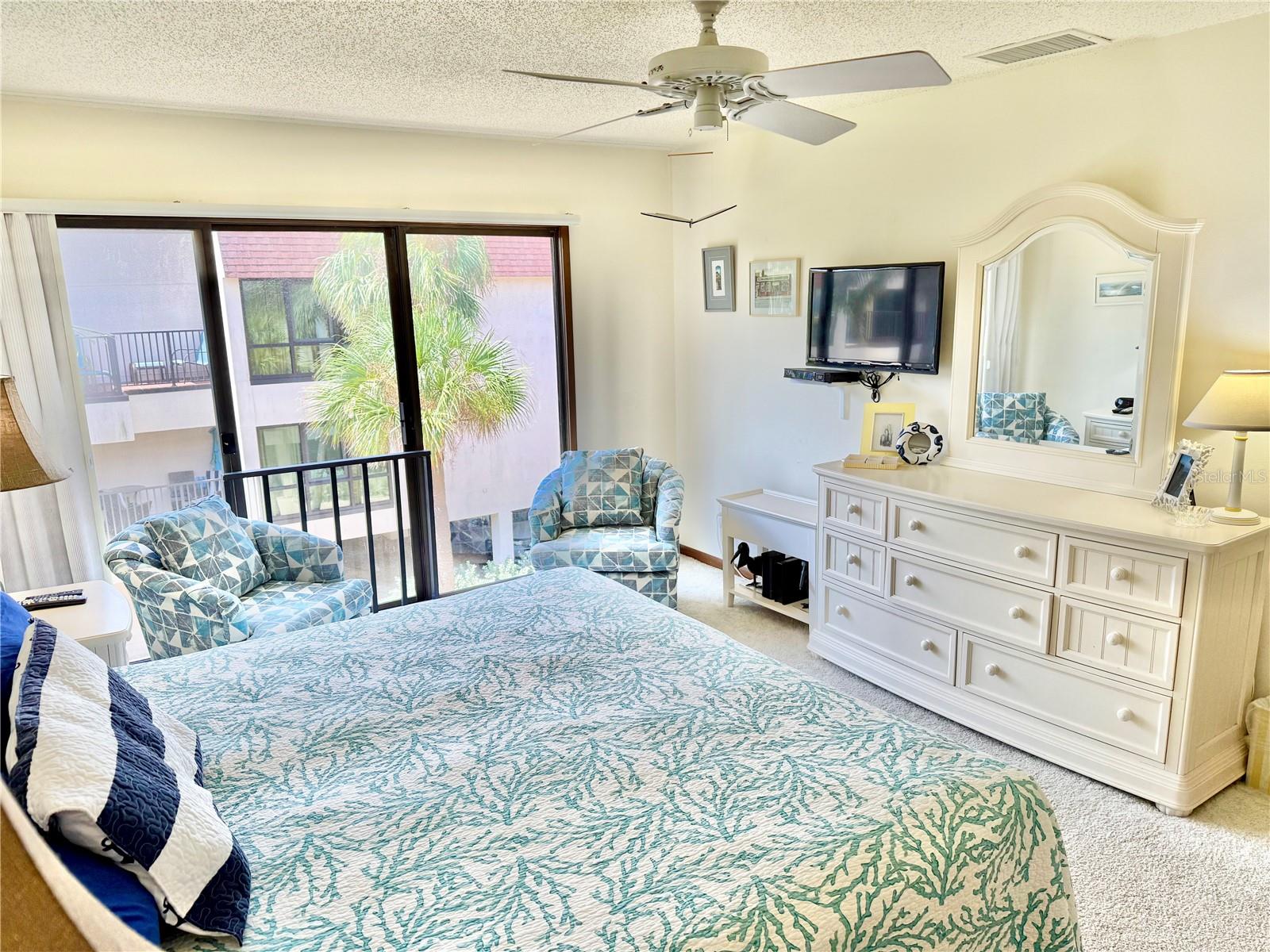 WATERS EDGE - Residential