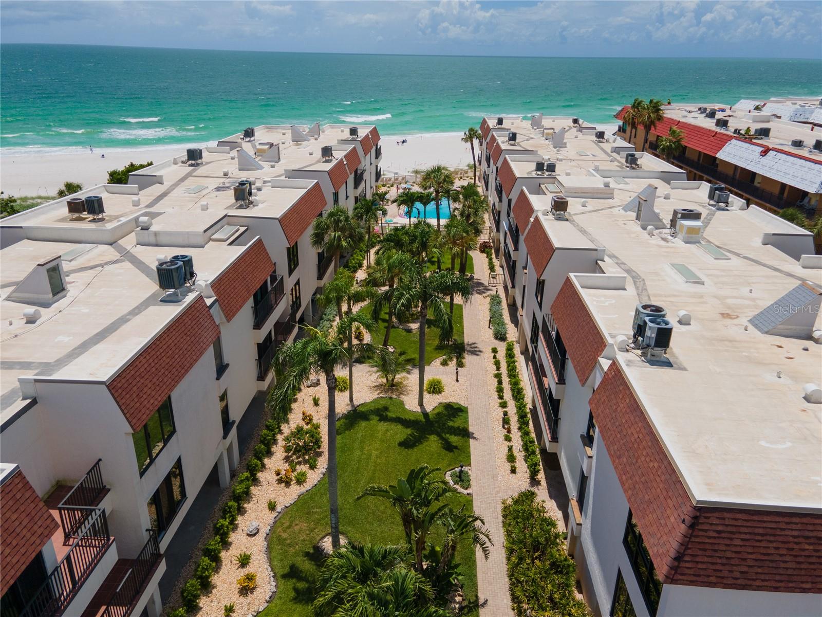 WATERS EDGE - Residential