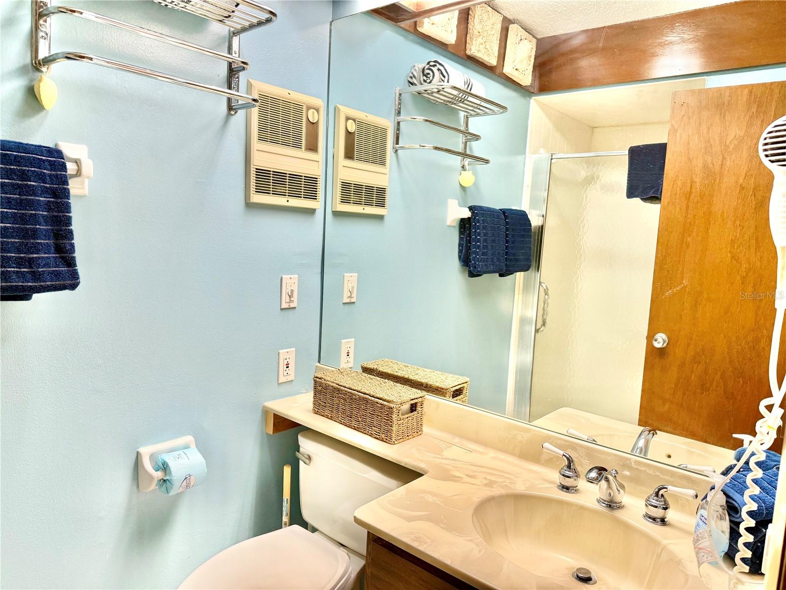 WATERS EDGE - Residential