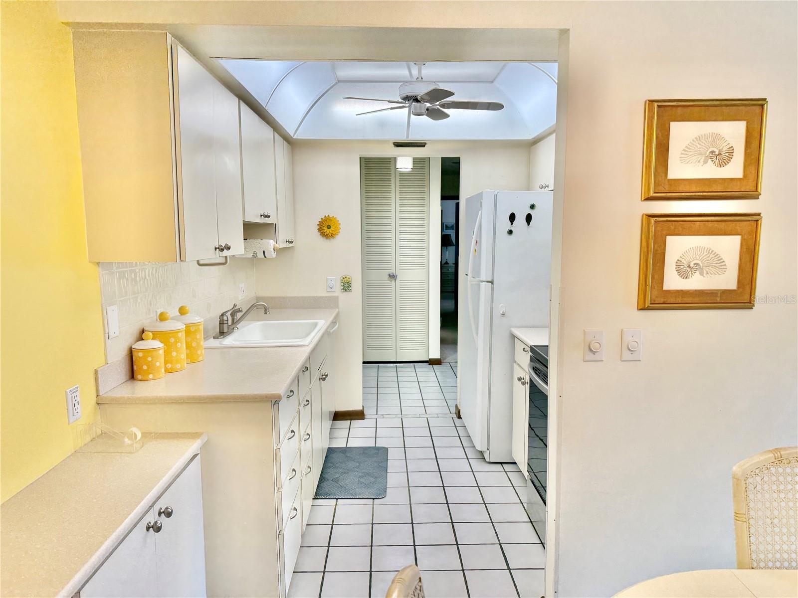 WATERS EDGE - Residential