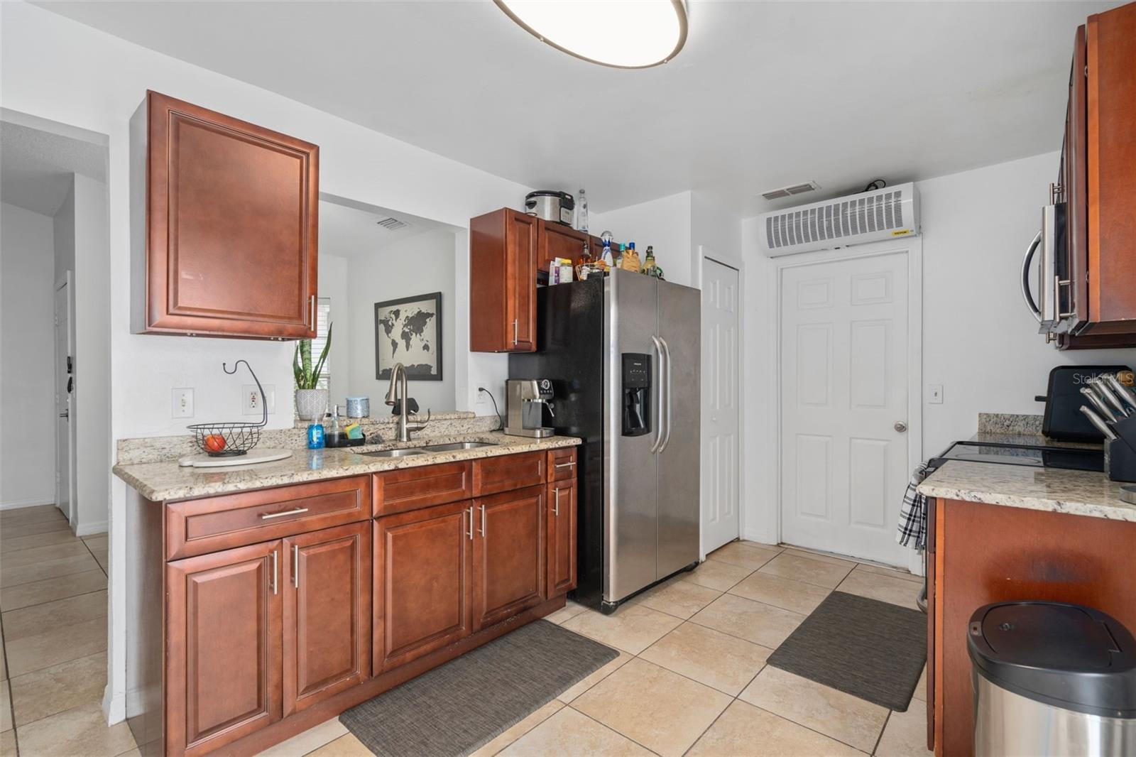 INDIAN POINT PH 4 - Residential
