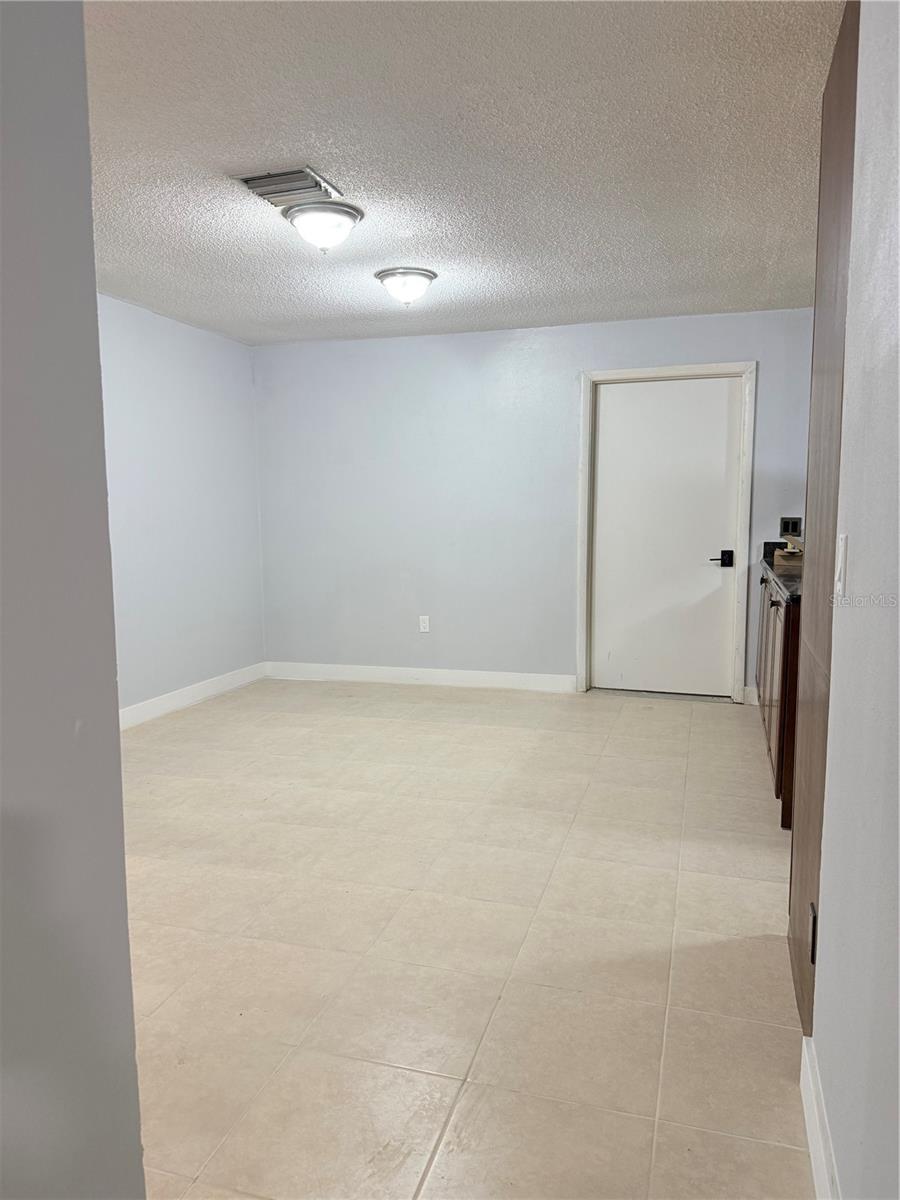 BAY SHORE - Residential