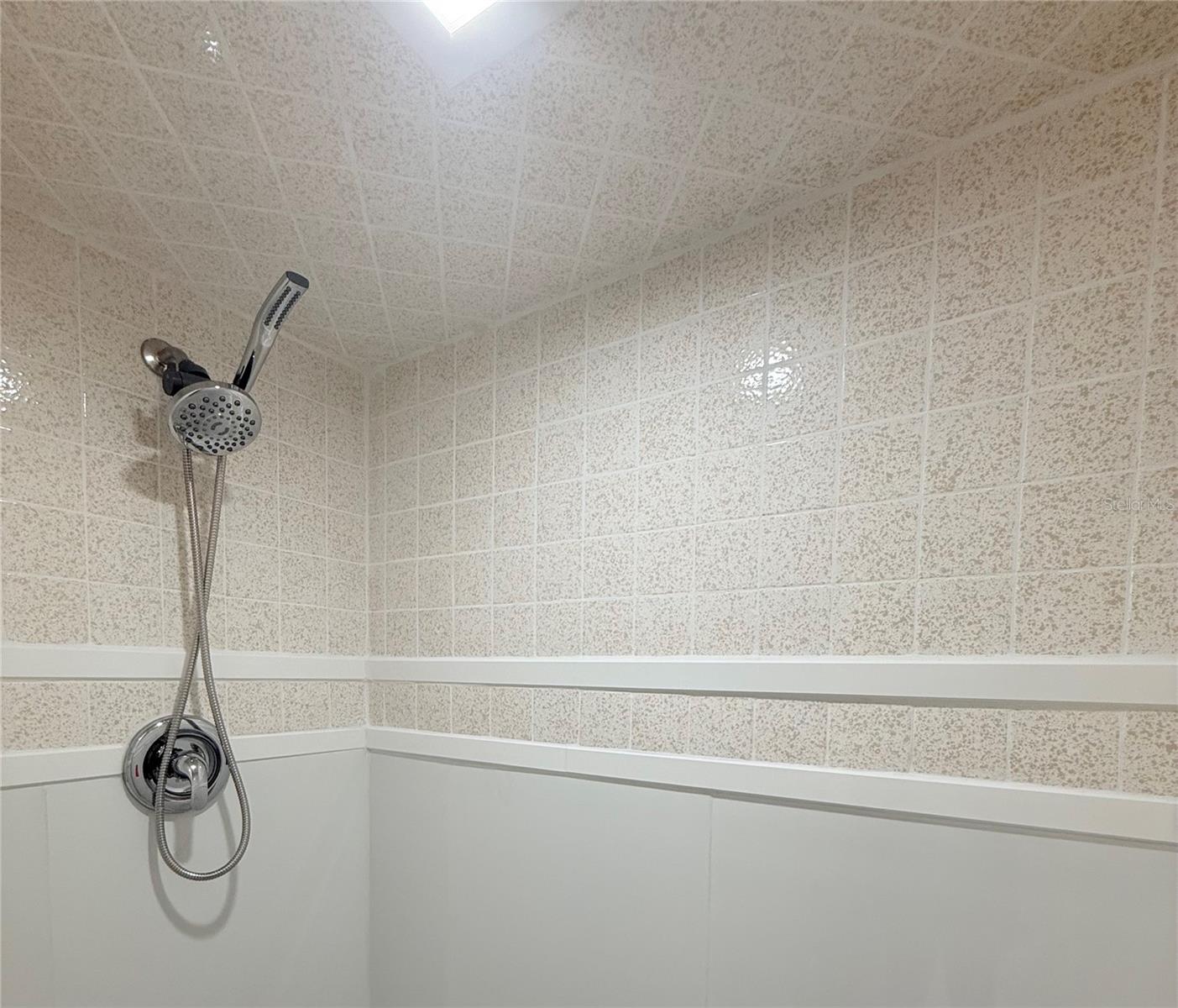 BAY SHORE - Residential