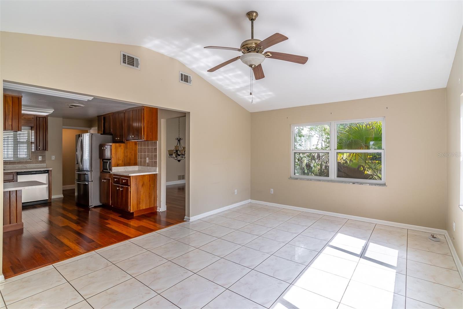 LAKE CONWAY ESTATES - Residential