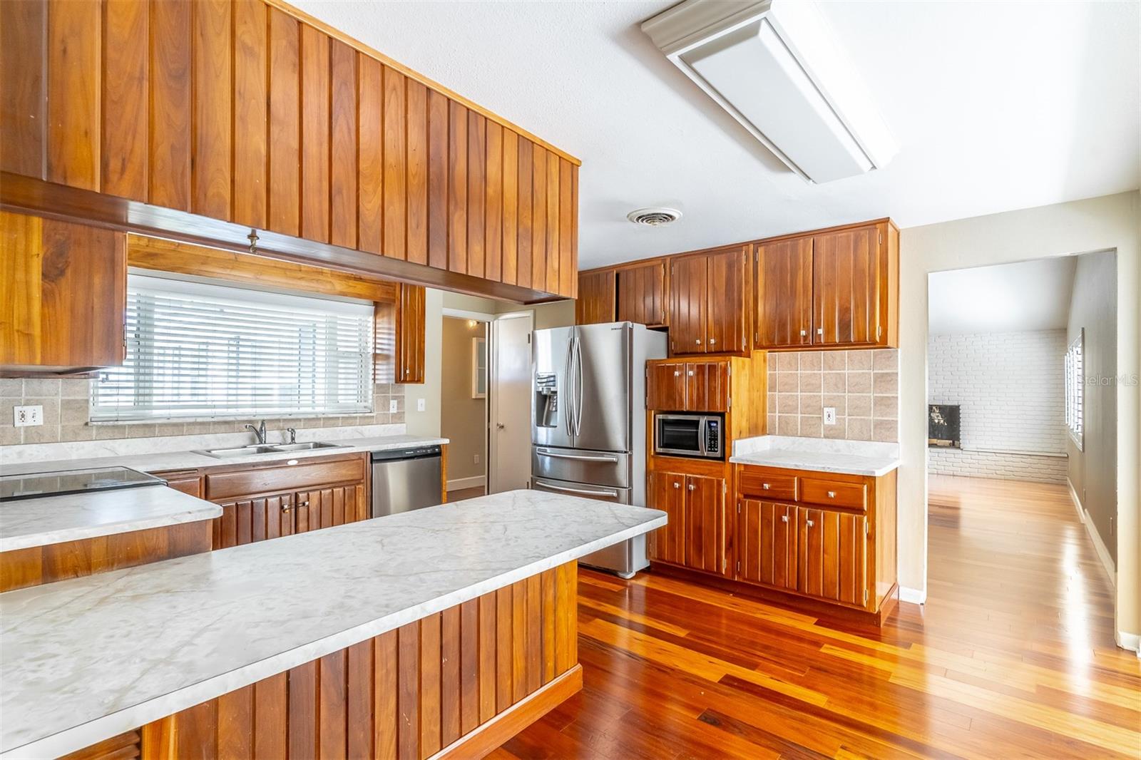 LAKE CONWAY ESTATES - Residential