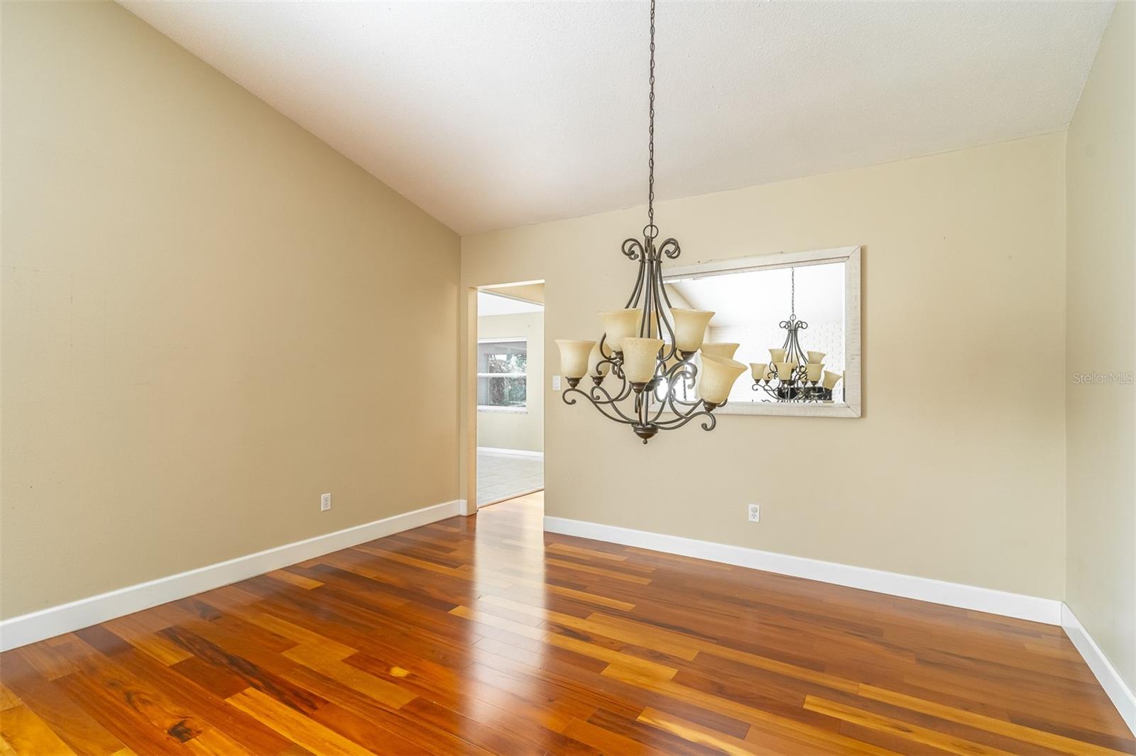 LAKE CONWAY ESTATES - Residential
