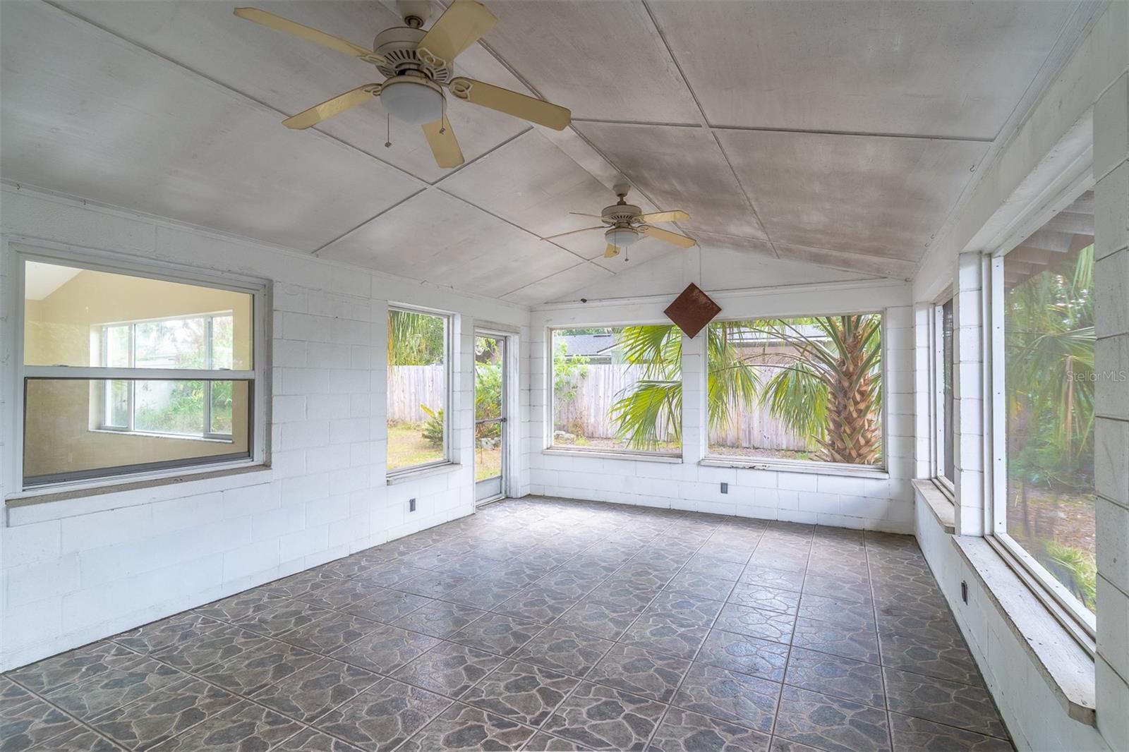 LAKE CONWAY ESTATES - Residential