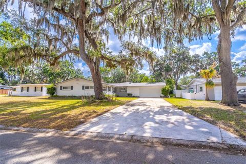 Photo of 5115 Saint Germain Avenue, Belle Isle, FL 32812 (MLS # O6397848)