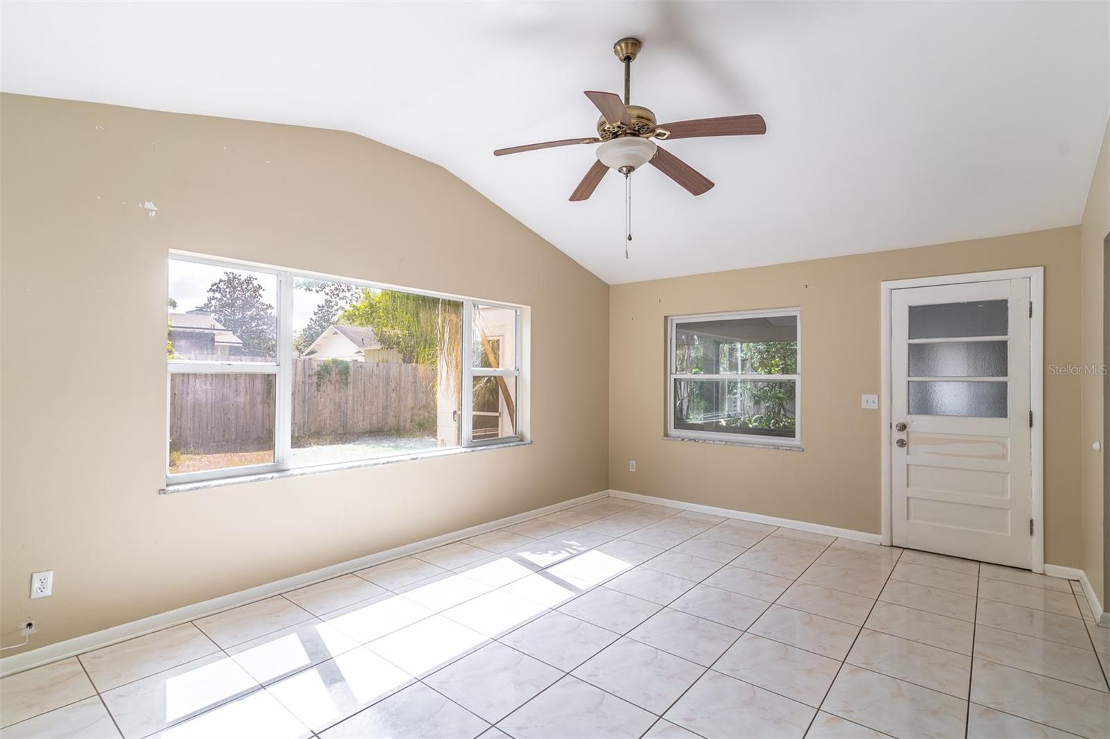 LAKE CONWAY ESTATES - Residential