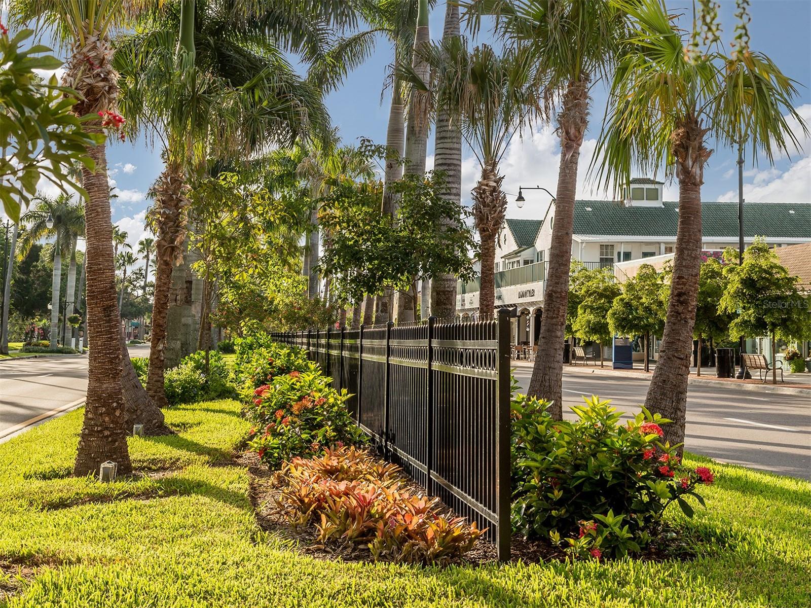 VENICE PARK - Residential