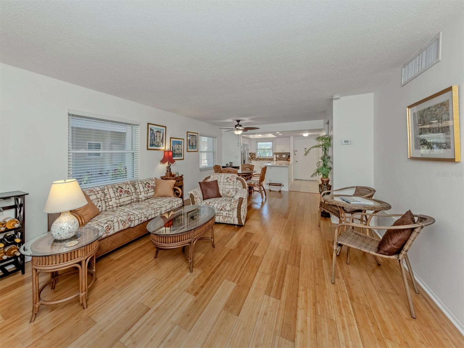 VENICE PARK - Residential