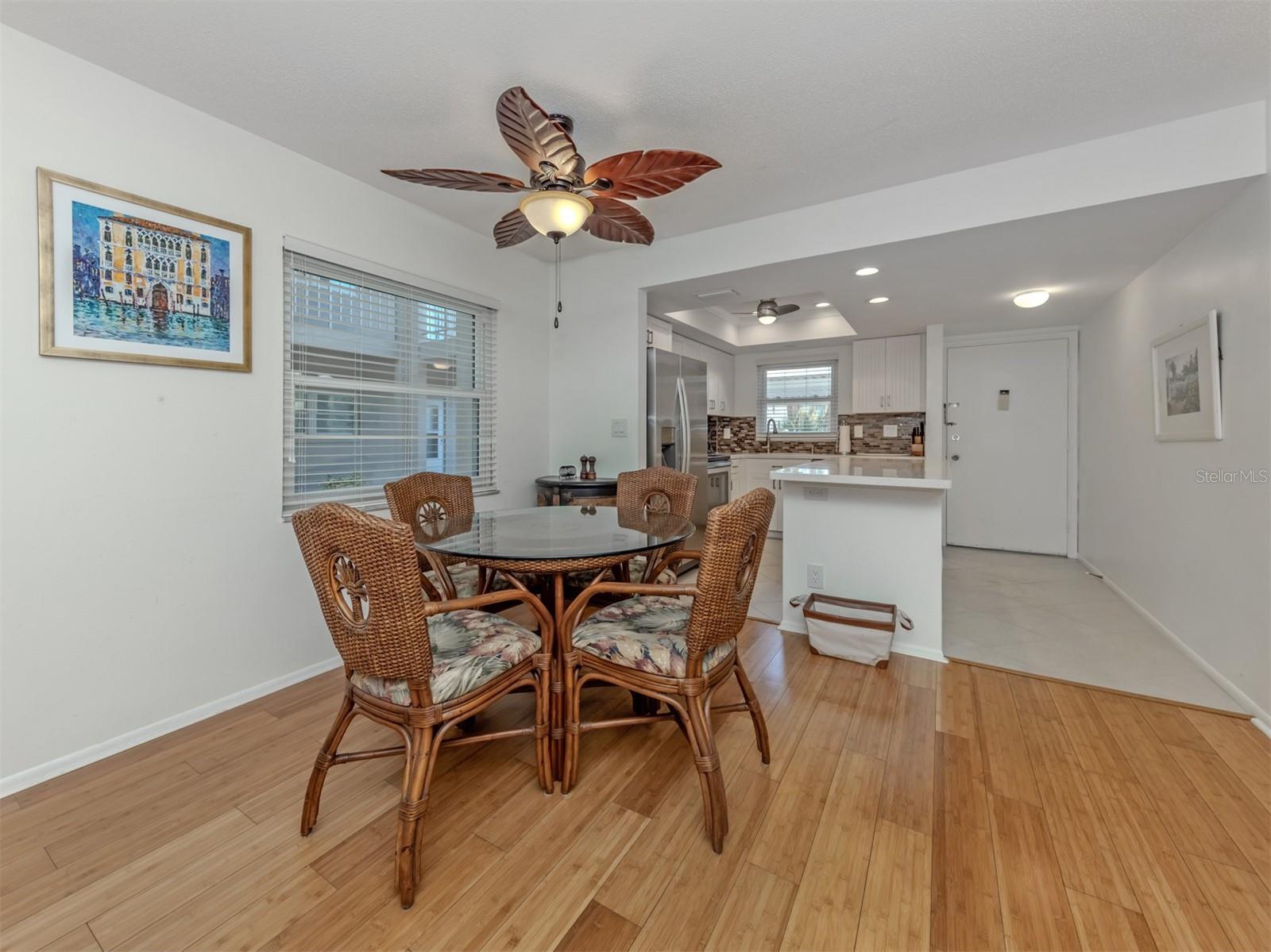 VENICE PARK - Residential