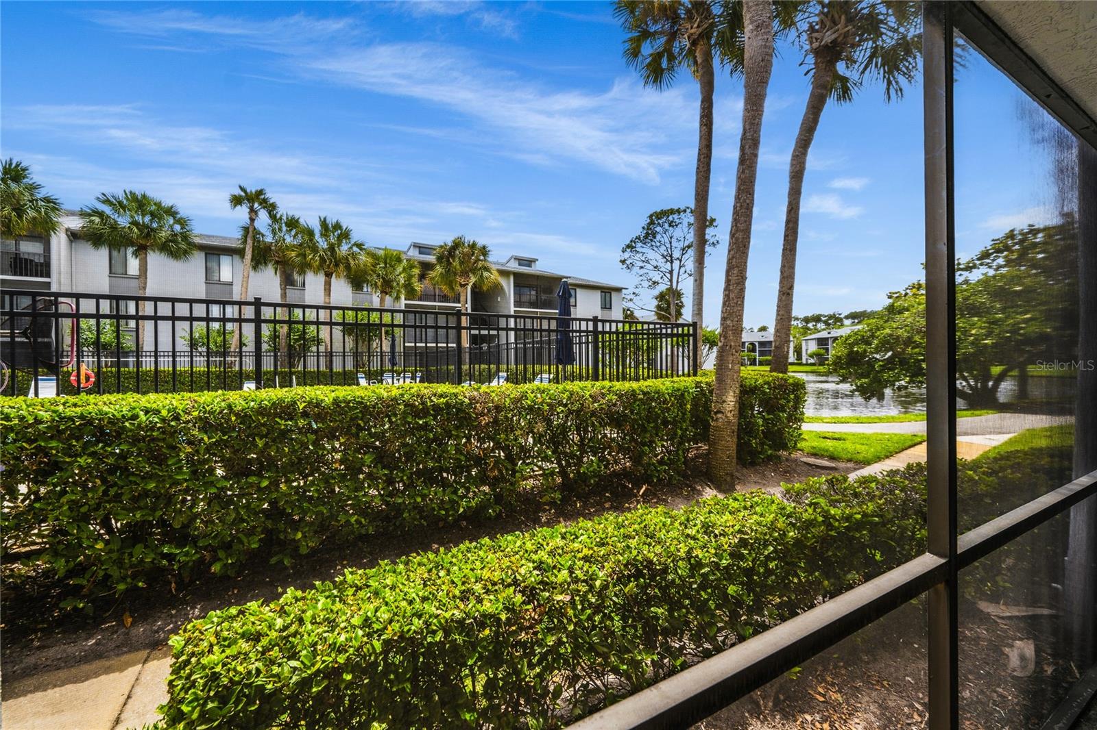PINE RIDGE CLUB VILLAGE 1 PH 2 A CONDO BLDG 17 - Residential