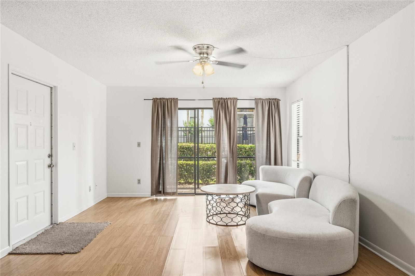 PINE RIDGE CLUB VILLAGE 1 PH 2 A CONDO BLDG 17 - Residential
