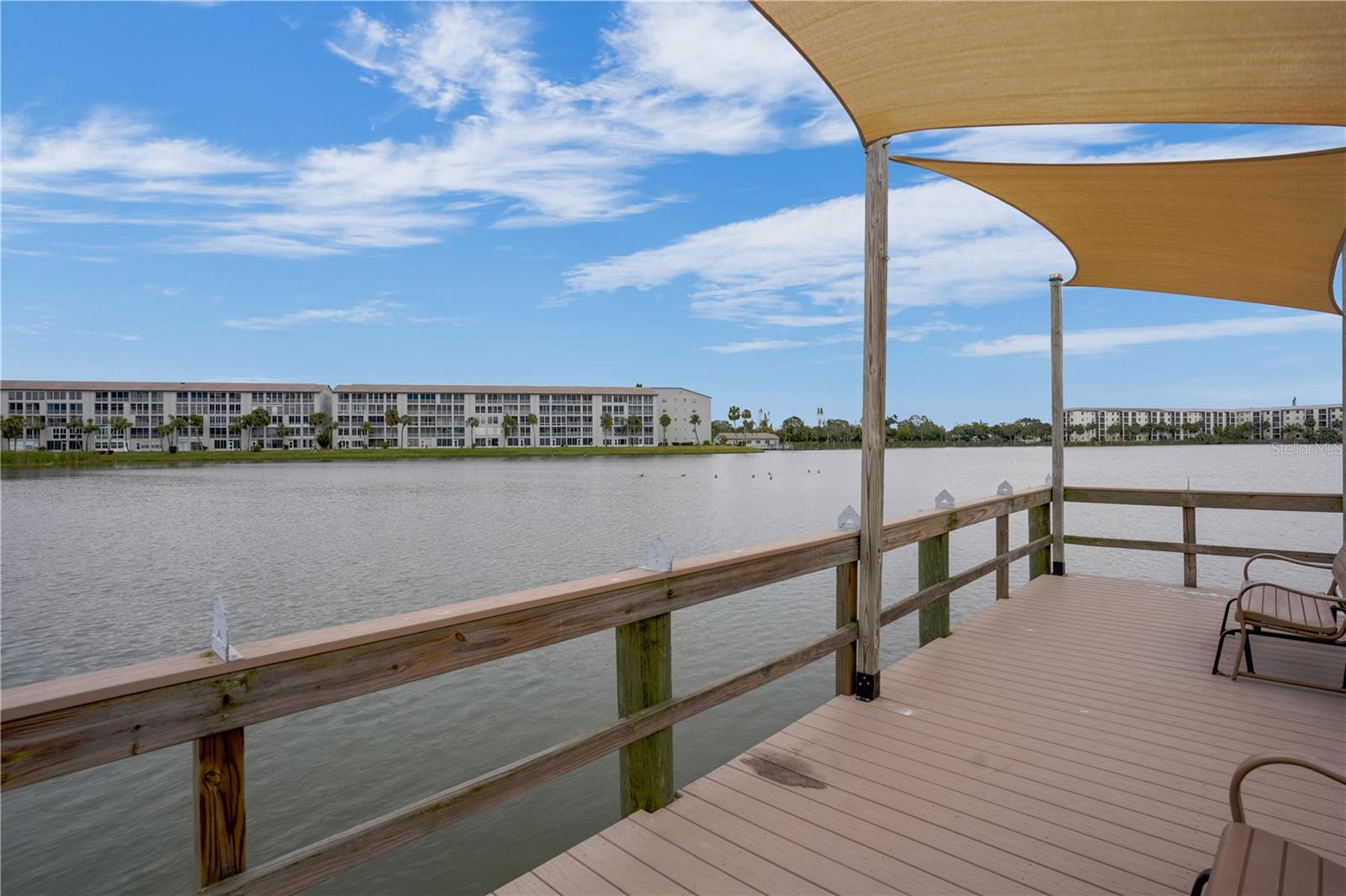 BAYSHORE ON THE LAKE APTS II SEC 3 - Residential