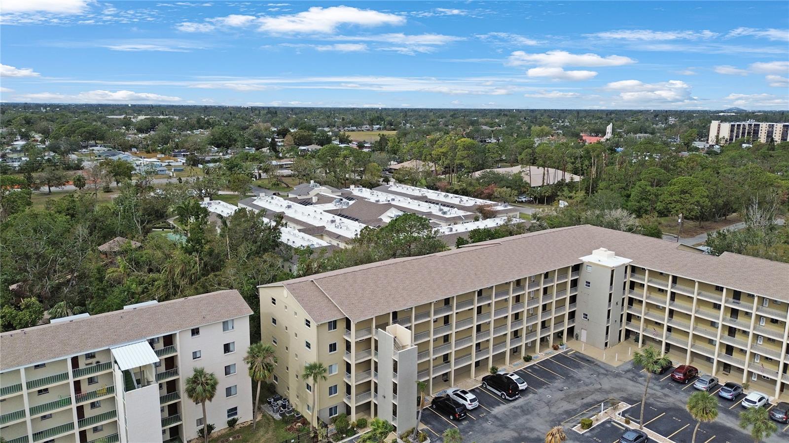 BAYSHORE ON THE LAKE APTS II SEC 3 - Residential