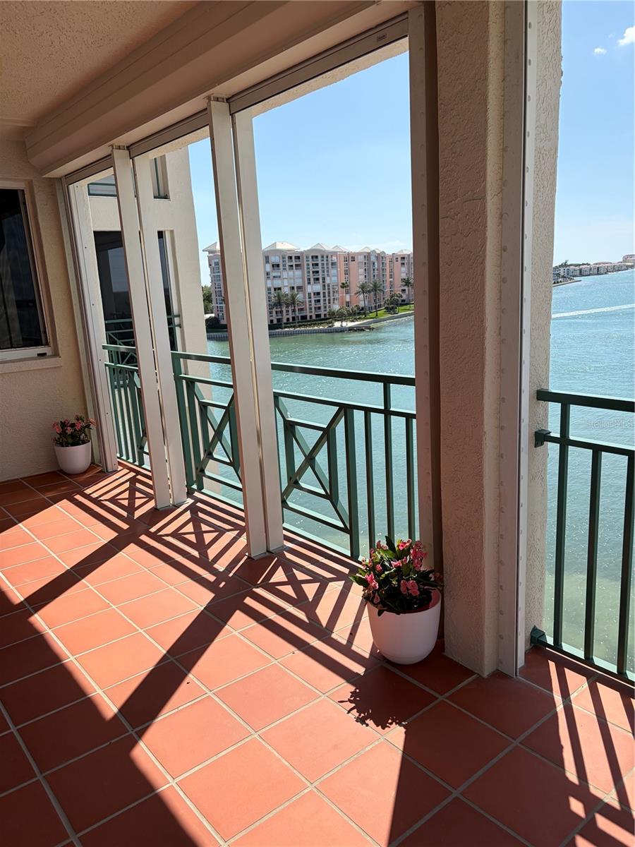 DOLPHIN CAY AT OSPREY POINTE - Residential