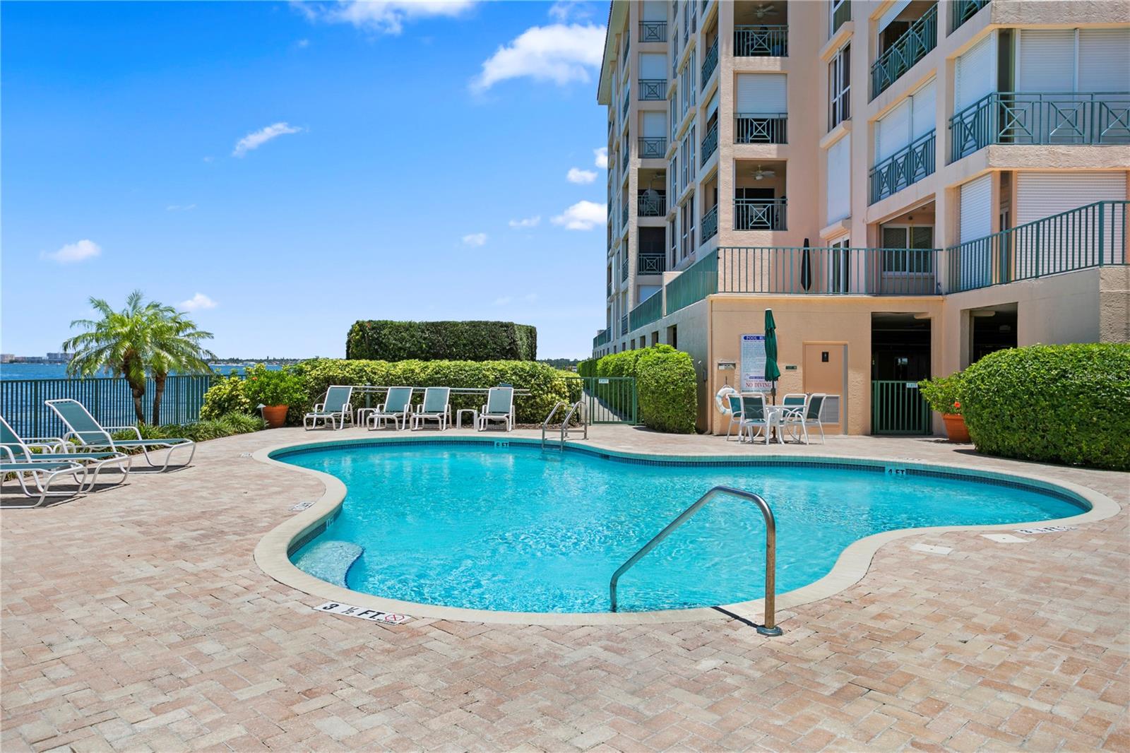 DOLPHIN CAY AT OSPREY POINTE - Residential
