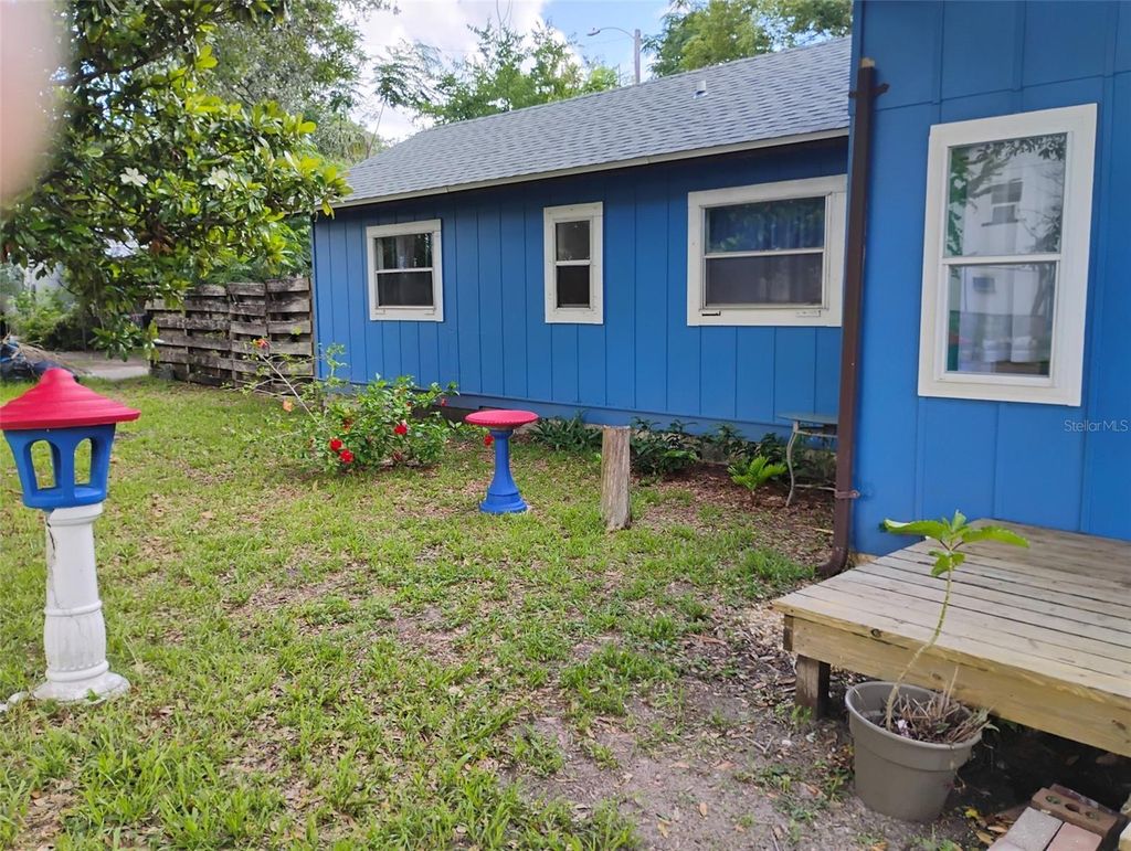 Photo of 615 Weber Avenue, Daytona Beach, FL 32114 (MLS # V4943332)