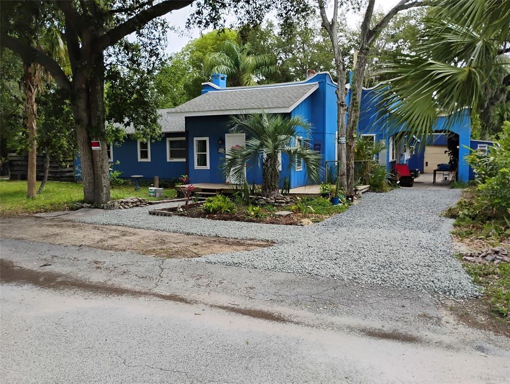 Photo of 615 Weber Avenue, Daytona Beach, FL 32114 (MLS # V4943332)