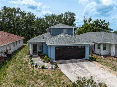 Photo of 5633 Colony Lake Lane, Sarasota, FL 34233 (MLS # A4690891)