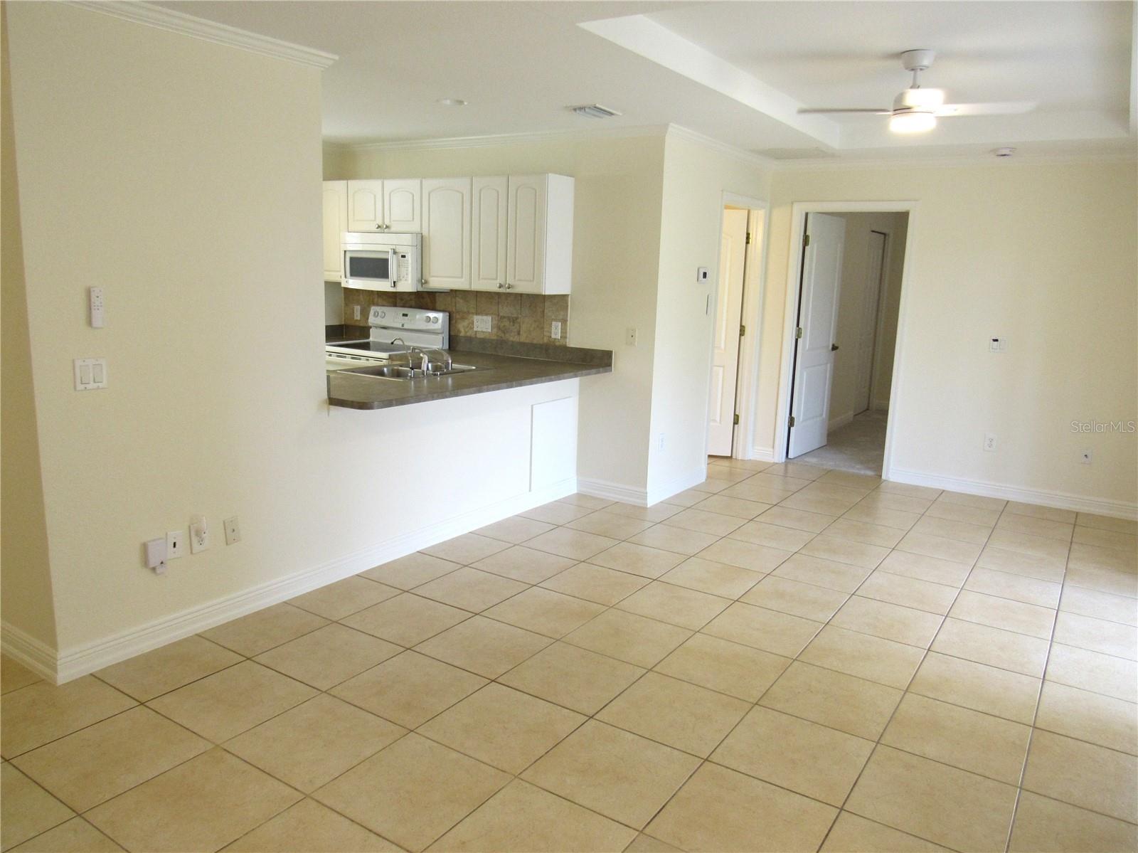1519 NORA LANE