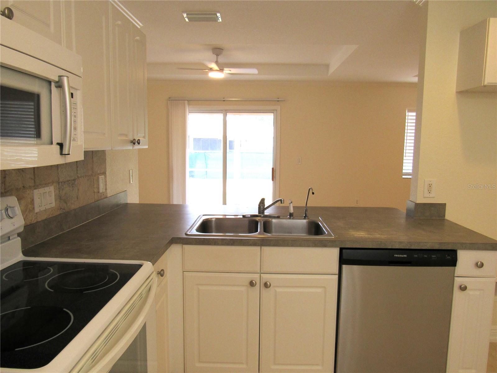 PORT CHARLOTTE SUB 08 - Residential