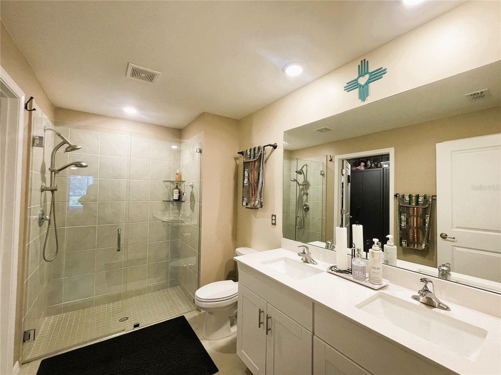 ROTONDA LAKES - Residential